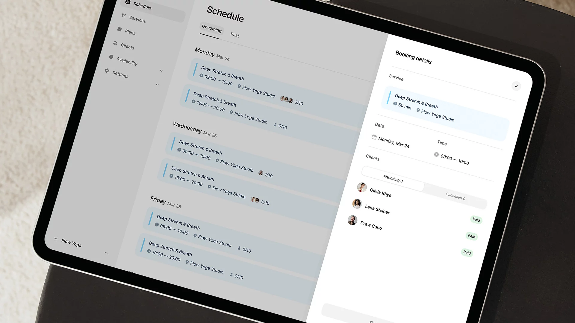 Studio dashboard showing weekly class schedule, client list, and payment status in time2book’s Pilates booking system